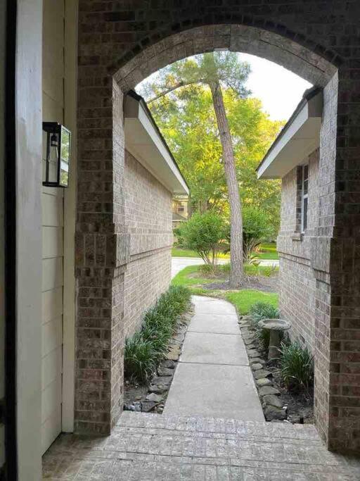 Lovely Woodlands Home W/Heated Pool And Spa! Spring Exterior photo